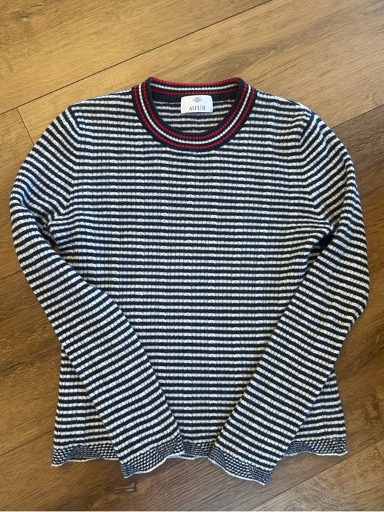 Allude Sweaters - Allude cashmere/wool Striped Navy & White Crewneck Sweater with Red Trim